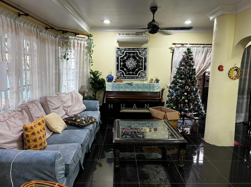 Jinjang Selatan untuk Untuk Dijual - RM 950,000, Feb 2026 - Living Room - PropertyGuru.com.my