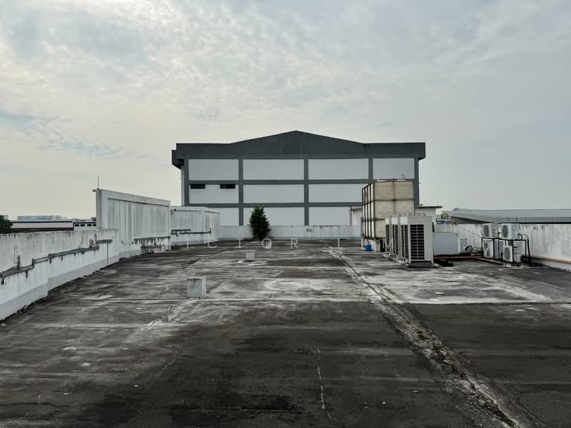 Detached Factory for Sale in U8, Bukit Jelutong Industrial Park (Shah Alam) - Victor Lim - Roof - PropertyGuru.com.my