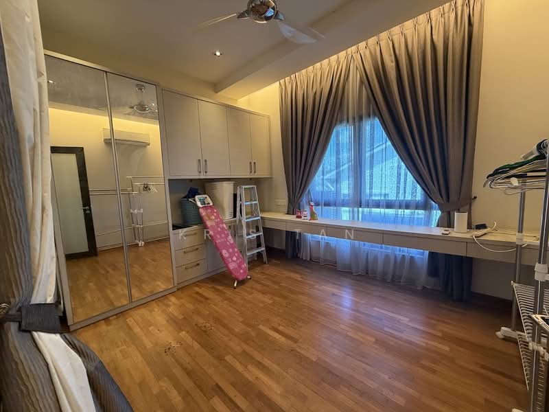 Bungalow for Sale in Jade Hills (Kajang) - Kris Tan - Bedroom - PropertyGuru.com.my
