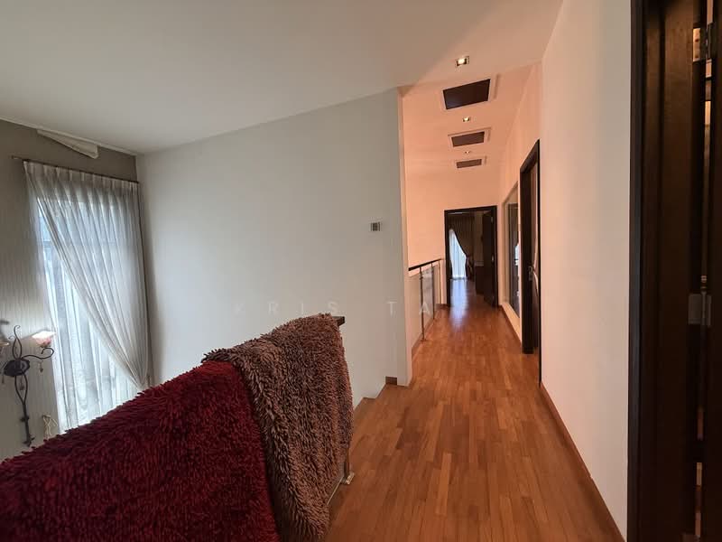Bungalow for Sale in Jade Hills (Kajang) - Kris Tan - Corridor - PropertyGuru.com.my