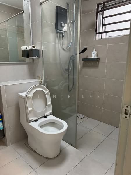 Terraced House for Sale in Bandar Botanic (Klang) - Winnie Lee - Bathroom - PropertyGuru.com.my