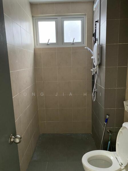 Kalista 2 untuk Untuk Disewa - RM 1,900 /bulan, Feb 2026 - Bathroom - PropertyGuru.com.my