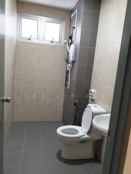 Kalista 2 untuk Untuk Disewa - RM 1,900 /bulan, Feb 2026 - Bathroom - PropertyGuru.com.my