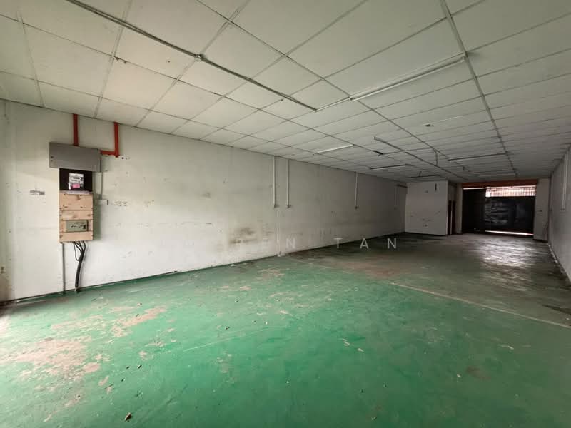 Factory for Sale in Taman Perindustrian Puchong Utama (Seksyen 2) (Puchong) - Jarren Tan - Interior - PropertyGuru.com.my