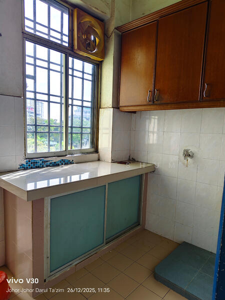 Sri Wangi untuk Untuk Disewa - RM 1,800 /bulan, Mac 2026 - Kitchen - PropertyGuru.com.my