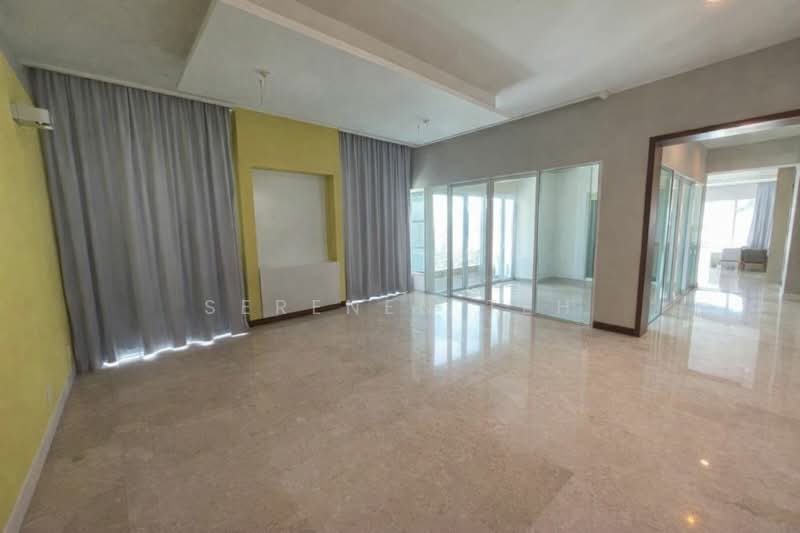 Condominium for Sale at 11 Gurney Drive - SERENEN TEH - Living Room - PropertyGuru.com.my