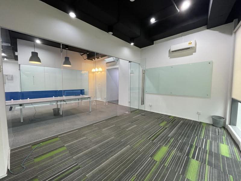 Office for Rent in Seksyen U1 (Glenmarie) - Sean Seng - Interior - PropertyGuru.com.my