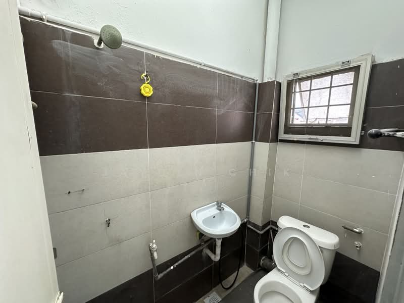 Townhouse for Sale in Pandan Indah (Ampang) - Jayden Chik - Bathroom - PropertyGuru.com.my