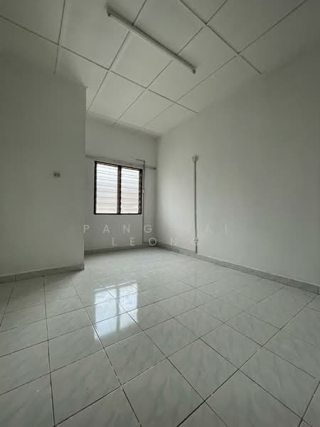 TAMAN BUKIT KEPAYANG FASA L untuk Untuk Dijual - RM 470,000, Apr 2026 - Bedroom - PropertyGuru.com.my