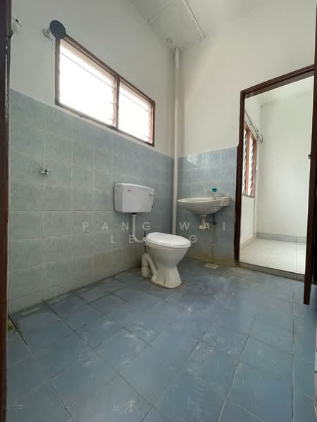 TAMAN BUKIT KEPAYANG FASA L untuk Untuk Dijual - RM 470,000, Apr 2026 - Bathroom - PropertyGuru.com.my