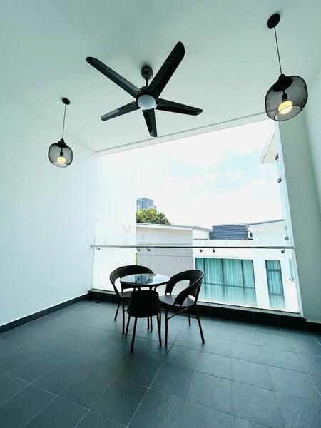 Semi-Detached House for Rent in Cyber 9 (Cyberjaya) - Mudz Salahuddin - Balcony - PropertyGuru.com.my