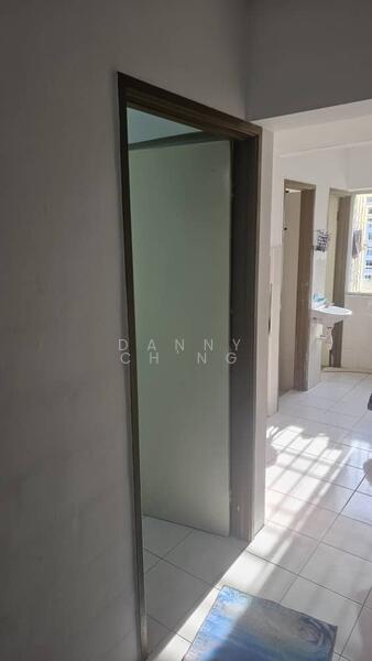 Desa Indah Block 33 untuk Untuk Dijual - RM 270,000, Mac 2026 - Interior - PropertyGuru.com.my