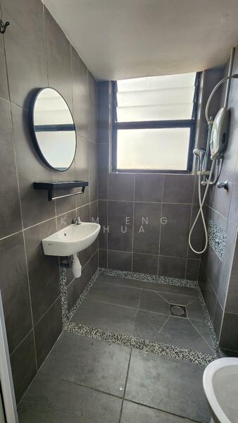 Mont Kiara Pines untuk Untuk Disewa - RM 3,600 /bulan, Feb 2026 - Bathroom - PropertyGuru.com.my