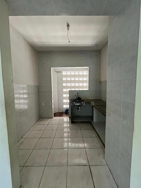 Condominium for Sale at Desa Golf Condominium - Li Fang - Kitchen - PropertyGuru.com.my
