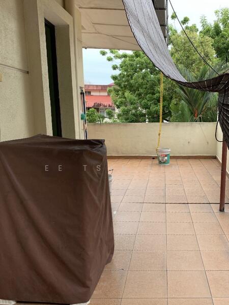 Bungalow for Sale in Taman Desa (Kuala Lumpur) - Ee Tsin Lim - Yard - PropertyGuru.com.my