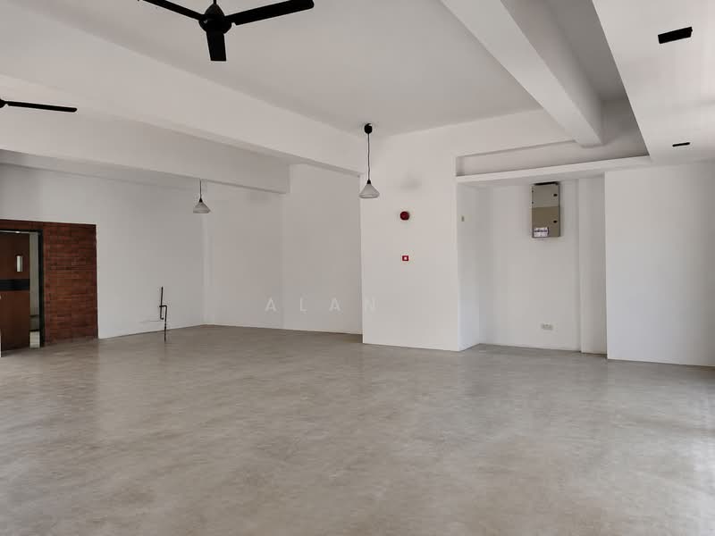 Kedai / Pejabat untuk Dijual di PJU 8, Damansara Perdana (Petaling Jaya) - Alan . - Interior - PropertyGuru.com.my