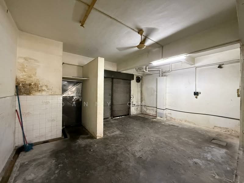 Medan Angsana Farlim G floor Shoplot untuk Untuk Disewa - RM 3,500 /bulan, Mac 2026 - Interior - PropertyGuru.com.my