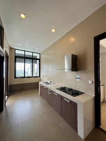 Kondominium untuk Disewa di Gallery @ U-Thant - Marcus Guan - Kitchen - PropertyGuru.com.my