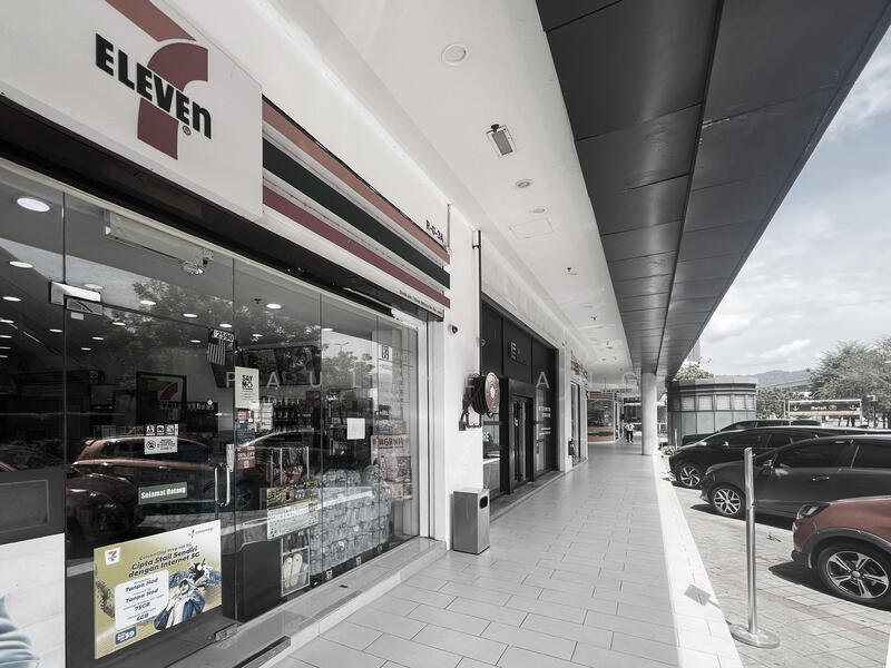 Established Retail Neighbours