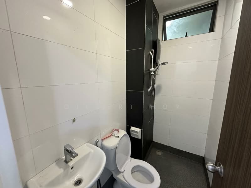 Service Residence for Sale at Seasons Garden Residences - Gilbert Hor - Bathroom - PropertyGuru.com.my