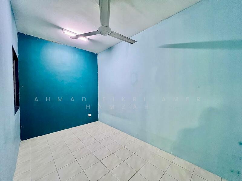 Apartment for Sale at Pangsapuri Mayang (Puncak Jalil) - Ahmad Fikri Amer Hamzah - Interior - PropertyGuru.com.my