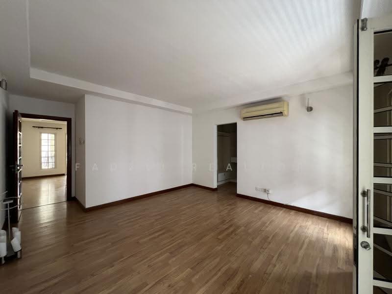 Townhouse for Rent in Ampang (Kuala Lumpur) - Fadzli Realtor - Living Room - PropertyGuru.com.my
