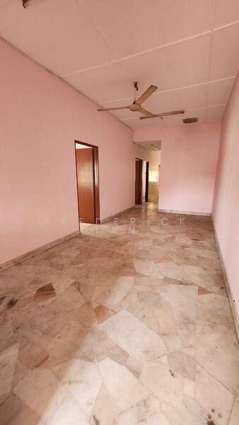 Rumah Teres 1 Tingkat untuk Dijual di Taman Klang Utama (Kapar) - Frederick Tan - Interior - PropertyGuru.com.my