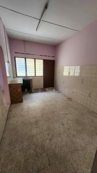 Rumah Teres 1 Tingkat untuk Dijual di Taman Klang Utama (Kapar) - Frederick Tan - PropertyGuru.com.my