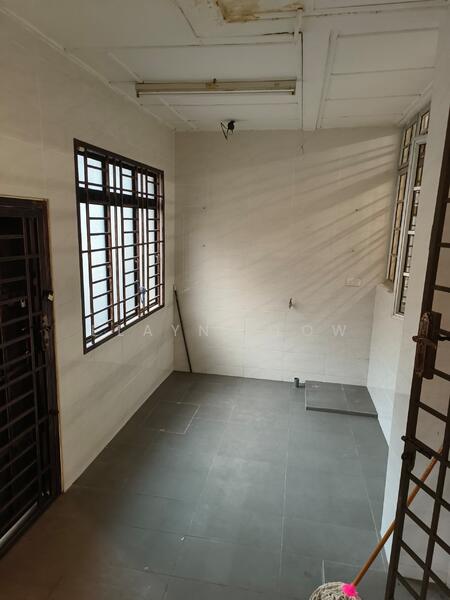 For Rent - Jln undan tmn perling johor