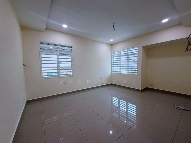 Semi-Detached House for Sale in Island Glades (Jelutong) - Qyan Goh - Interior - PropertyGuru.com.my