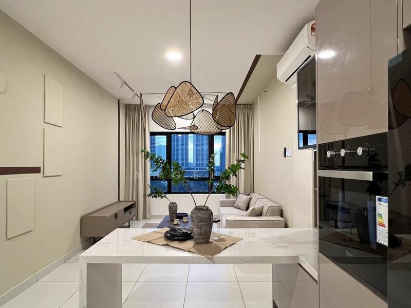 The Tropika untuk Untuk Disewa - RM 3,100 /bulan, Apr 2026 - Living Room - PropertyGuru.com.my