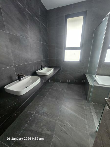 Rumah Berkembar untuk Dijual di Ipoh (Perak) - Caiyi Choo - Bathroom - PropertyGuru.com.my