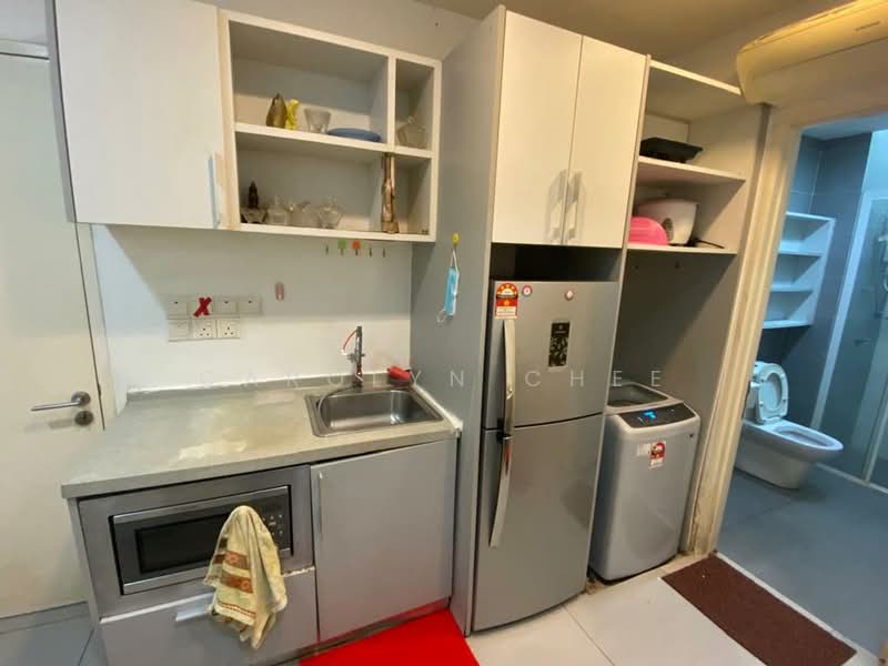 Garden Plaza untuk Untuk Disewa - RM 1,200 /bulan, Mac 2026 - Kitchen - PropertyGuru.com.my