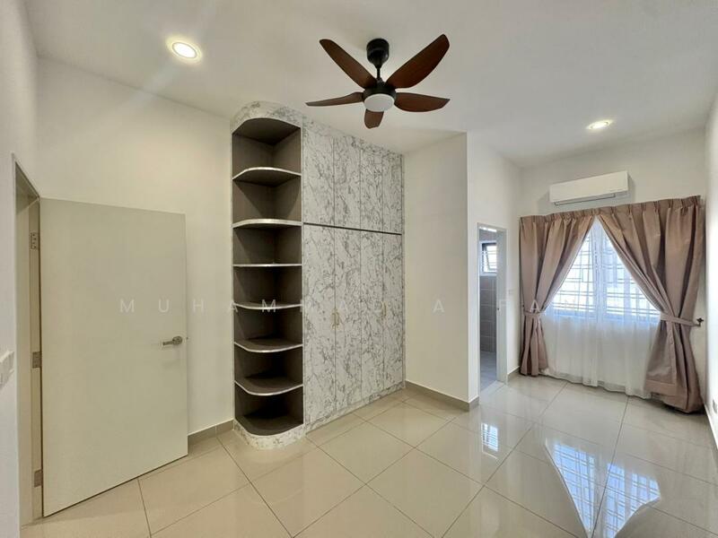 Sejati Lakeside @ Cyberjaya untuk Untuk Disewa - RM 5,000 /bulan, Mac 2026 - Bedroom - PropertyGuru.com.my