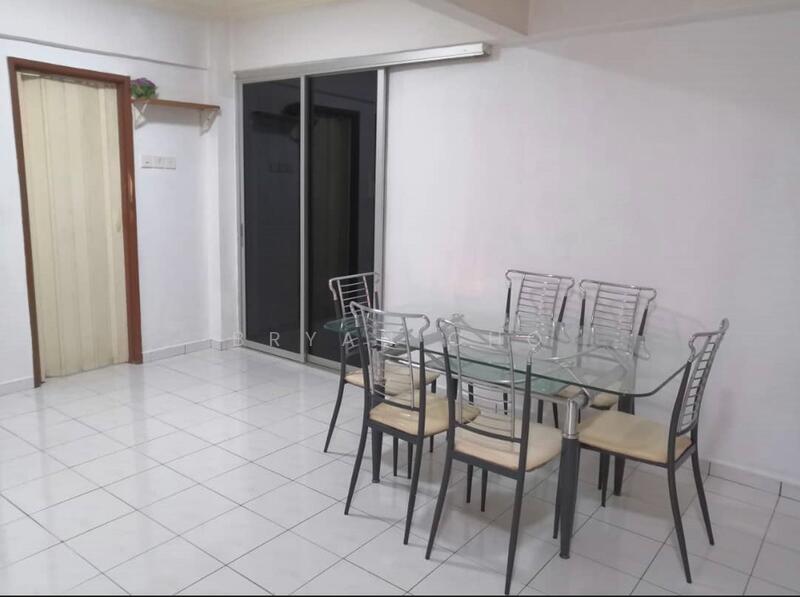 Apartment for Sale at Pangsapuri Vista Serdang - Bryan Cho - Dining Room - PropertyGuru.com.my