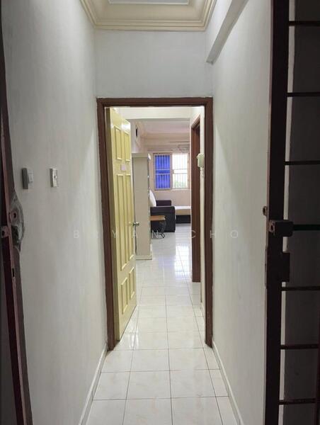 Apartment for Sale at Pangsapuri Vista Serdang - Bryan Cho - Corridor - PropertyGuru.com.my