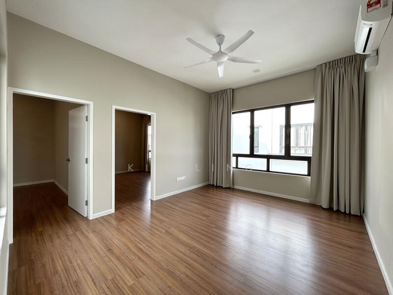 Upstairs Family Area