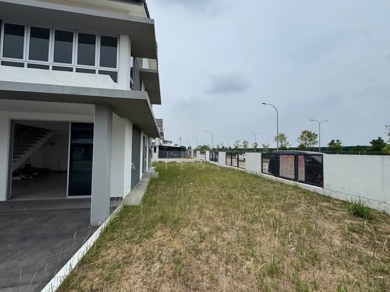 Rumah Teres 2 Tingkat untuk Dijual di Bandar Bukit Raja (Klang) - Azizol . - PropertyGuru.com.my