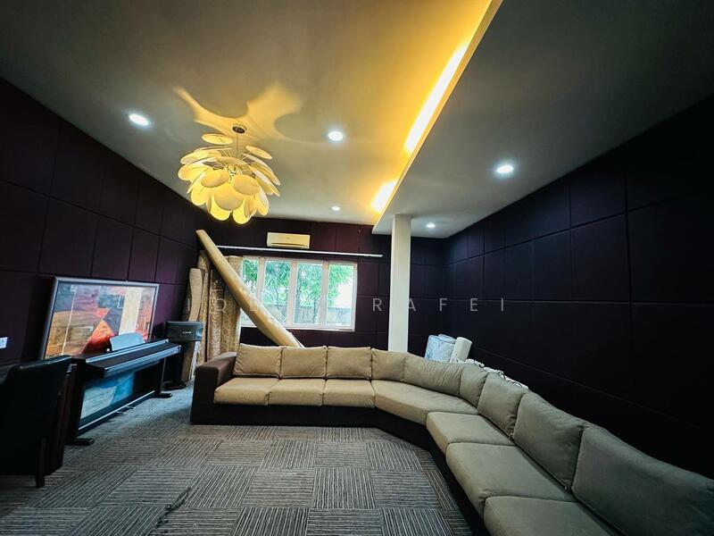 Bungalow for Sale in Ampang Jaya (Ampang) - Iqbal Rafei - Living Room - PropertyGuru.com.my