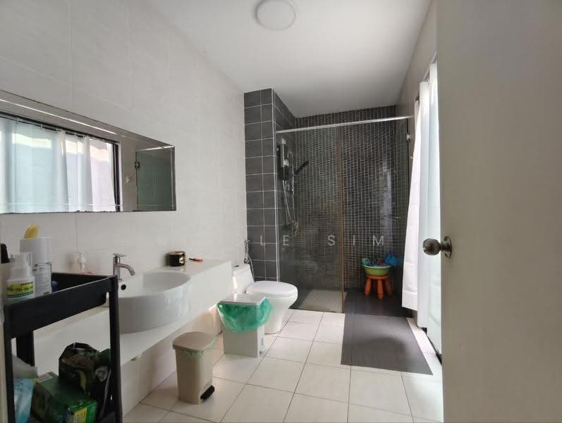 Townhouse for Sale in Shah Alam (Selangor) - Nicole Sim - Bathroom - PropertyGuru.com.my