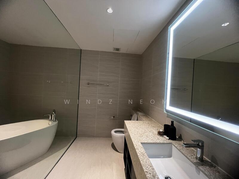 Star Residences Three untuk Untuk Dijual - RM 4,680,000, Feb 2026 - Bathroom - PropertyGuru.com.my