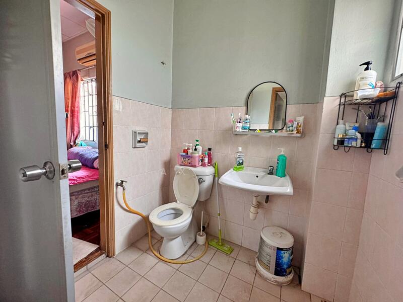 2-storey Terraced House for Sale in Sri Petaling (Kuala Lumpur) - Max Lee - Bathroom - PropertyGuru.com.my