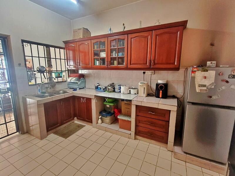 2-storey Terraced House for Sale in Sri Petaling (Kuala Lumpur) - Max Lee - Kitchen - PropertyGuru.com.my
