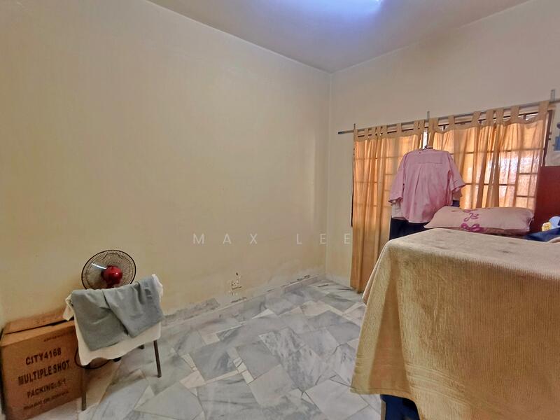 2-storey Terraced House for Sale in Sri Petaling (Kuala Lumpur) - Max Lee - Bedroom - PropertyGuru.com.my