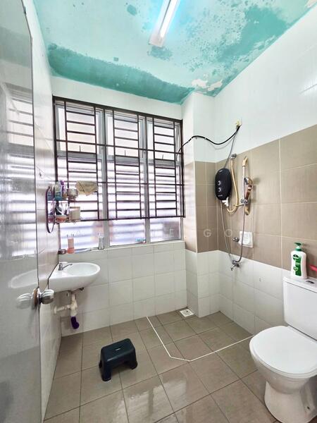 2-storey Terraced House for Sale in Nusa Sentral (Iskandar Puteri (Nusajaya)) - Pauline Goh - Bathroom - PropertyGuru.com.my