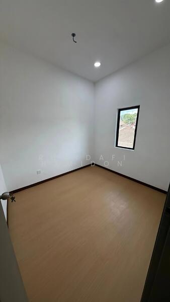 Taman Desa Jaya Johor Bahru untuk Untuk Dijual - RM 678,000, Mac 2026 - Bedroom - PropertyGuru.com.my
