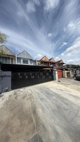 Taman Desa Jaya Johor Bahru untuk Untuk Dijual - RM 678,000, Mac 2026 - Exterior - PropertyGuru.com.my