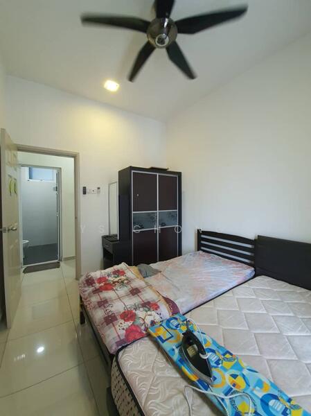 Service Residence for Sale at THE SENAI GARDEN (PANGSAPURI IMPIAN SENAI) - YS Chong - Bedroom - PropertyGuru.com.my