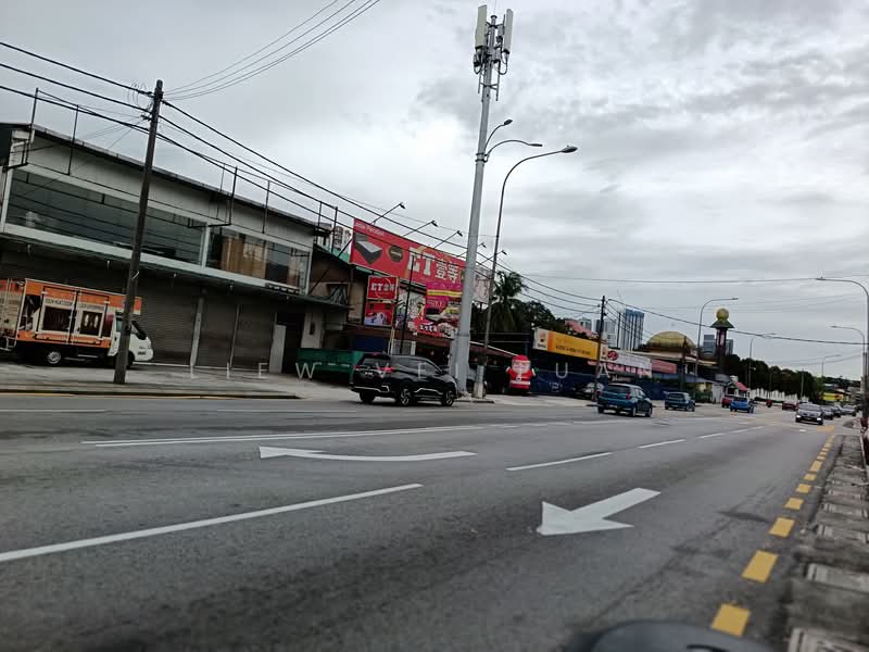 Shop / Office for Rent in Cheras (Kuala Lumpur) - Liew Vei Luan - Exterior - PropertyGuru.com.my