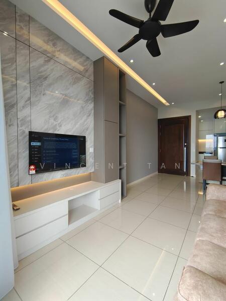 Condominium for Rent at Queens Residences Q2 @ Queens Waterfront - Vincent Tan - Living Room - PropertyGuru.com.my